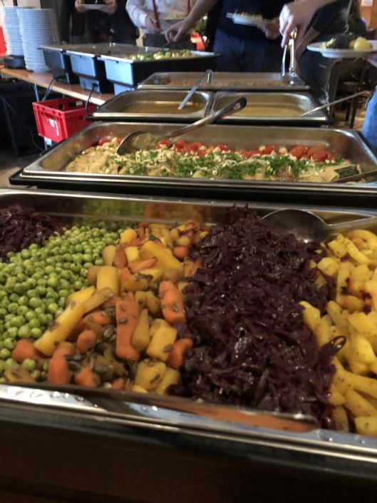 Rebholz Weihnachtsfeier 2025 – Bildausschnitt Buffet Rebholz Weihnachtsfeier 2025 - Bildausschnitt Buffet