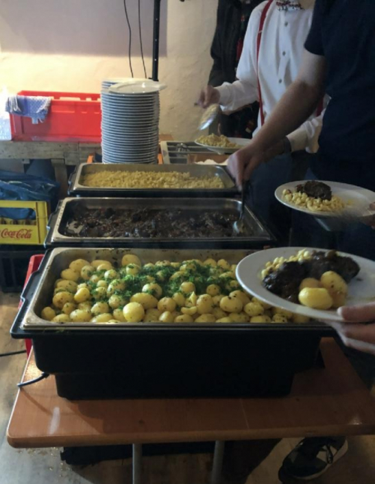 Rebholz Weihnachtsfeier 2025 – Bildausschnitt Buffet Rebholz Weihnachtsfeier 2025 - Bildausschnitt Buffet