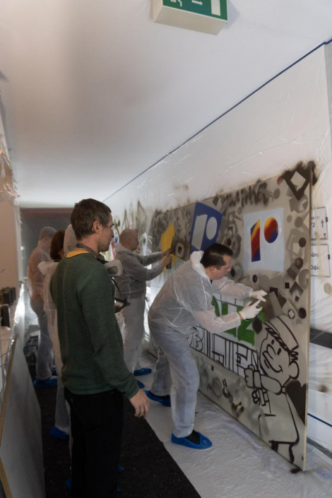 Rebholz Weihnachtsfeier 2025 – beim Sprayen Rebholz Weihnachtsfeier 2025 - beim Sprayen