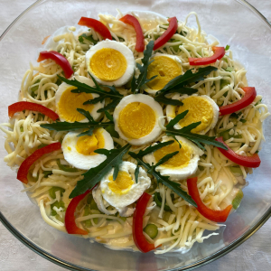 Bild vegetarischer Schichtsalat